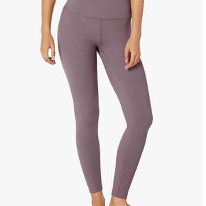 🧘‍♀️ BRAND NEW! BEYOND YOGA leggings